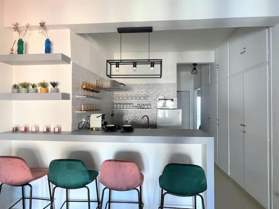 2Bdr Boutique Full Apt In Plaka Атина Екстериор снимка