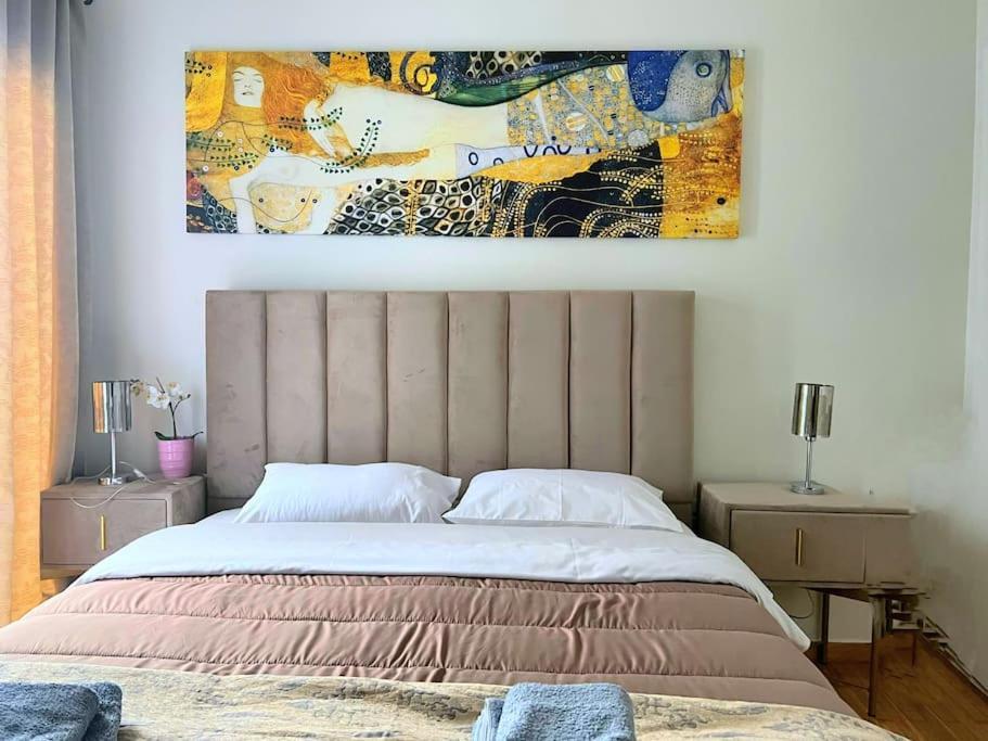 2Bdr Boutique Full Apt In Plaka Атина Екстериор снимка
