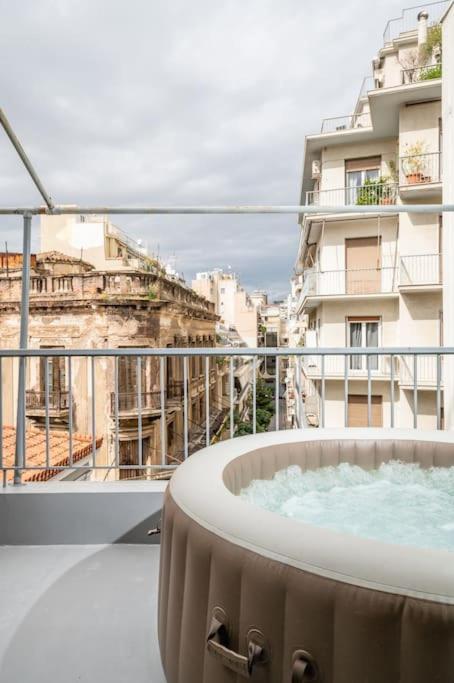 2Bdr Boutique Full Apt In Plaka Атина Екстериор снимка