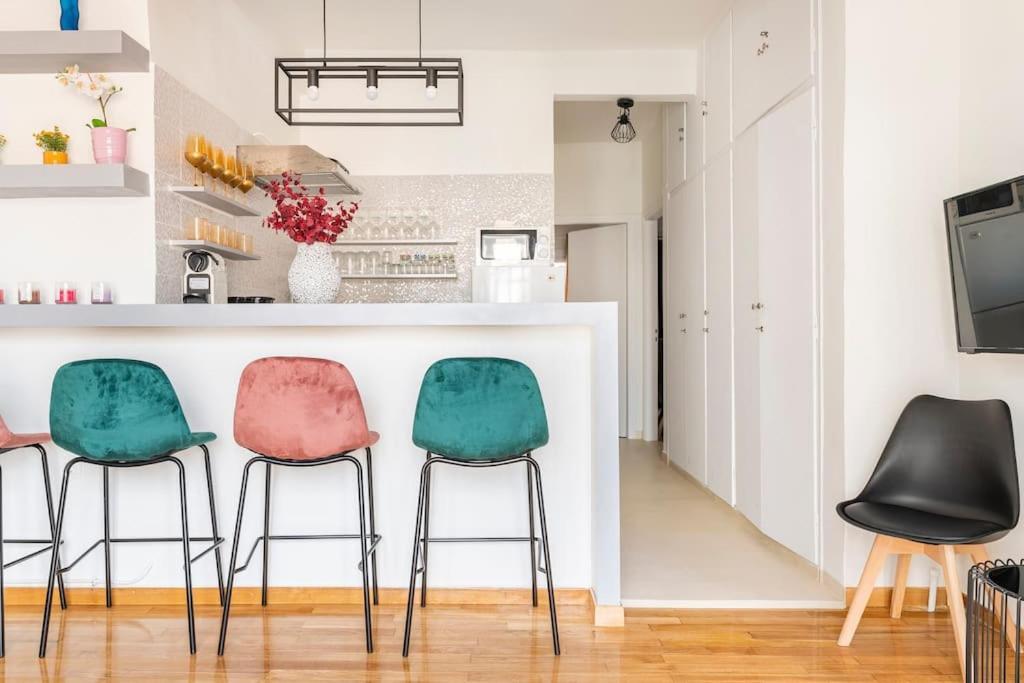 2Bdr Boutique Full Apt In Plaka Атина Екстериор снимка